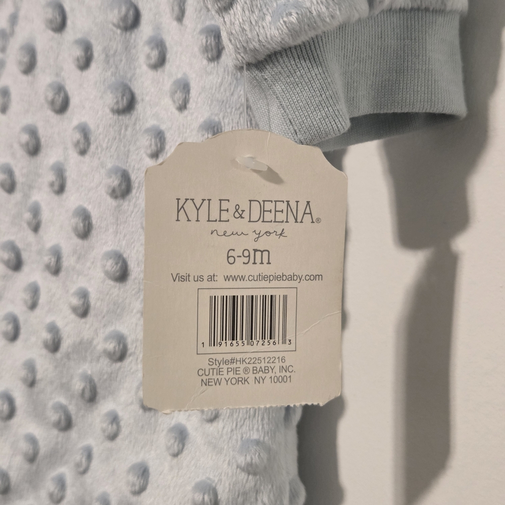 Kyle & Deena • 6-9M • Blue Bear Minky Dot Jumpsuit - Picture 3 of 4